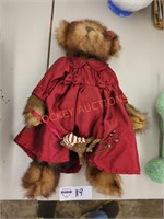 The Barrington collection. Greta Garland bear