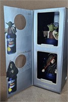 NEW 2005 Star Wars Pepsi Cap-Yoda & Emperor