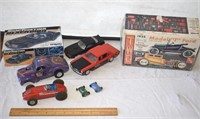 3 VINTAGE TIN RACE CARS & MODEL KITS ! R-4