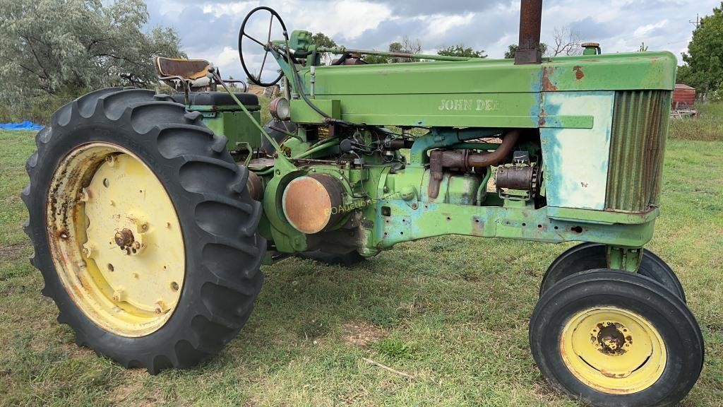 John Deere model 70 tractor Runs w/ 3pt added