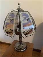 Glass lamp with Americana theme