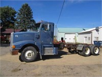 1988 Peterbilt 377 1XPCDB9X4JD252825