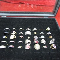35 Jewelry rings