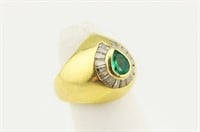Emerald, Diamond and Gold Ring