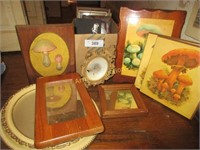 Oval mirror, small square mirror, mushroom plaque