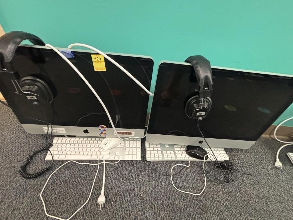 2 Apple Computers w/Keypad, Headphones