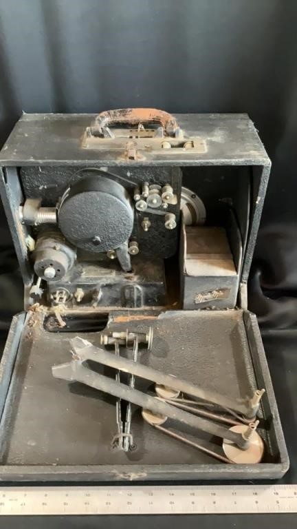 Vintage Movie Mite projector, not tested