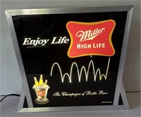 (CC) Miller High Life Fluorescent Sign, Motor