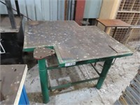 Steel Framed Timber Top Fabricating Table & Vices