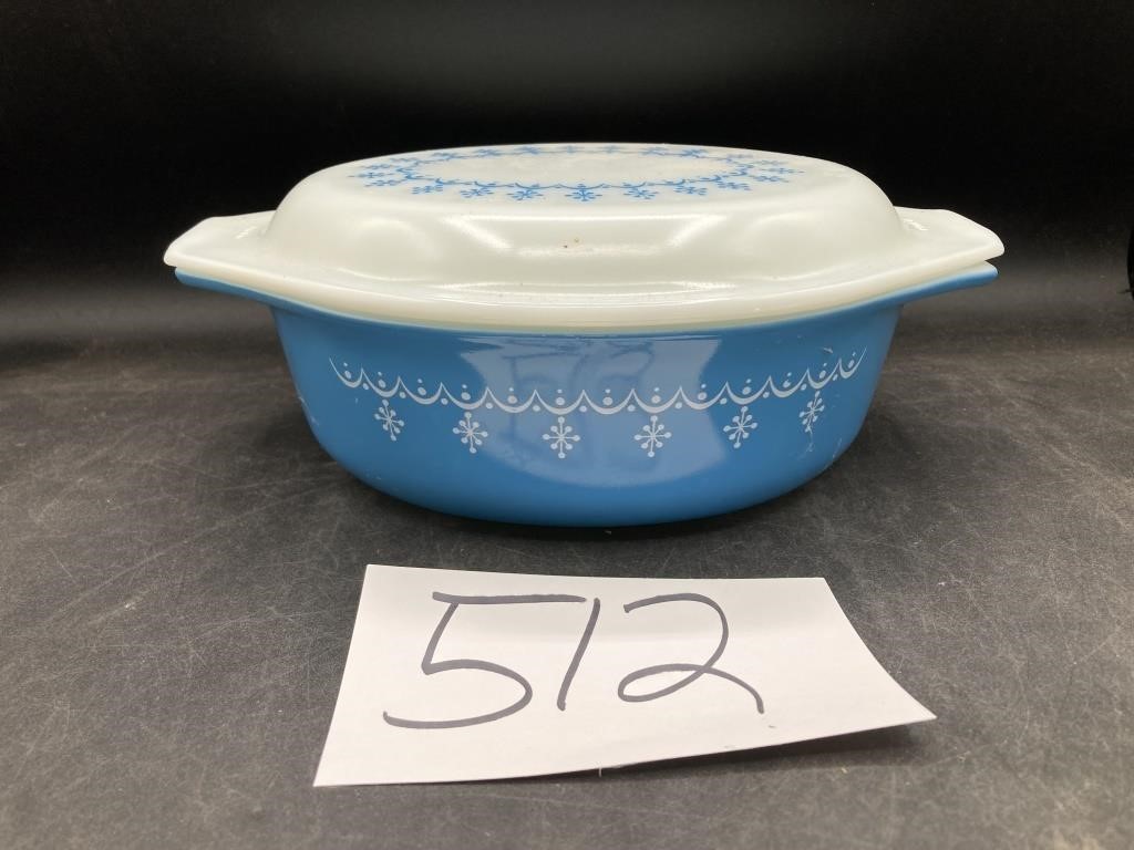 Vintage Pyrex Blue Snowflake Garland 043 Cass/Lid