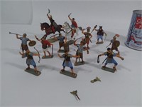 Figurines soldats et cavaliers Starlux