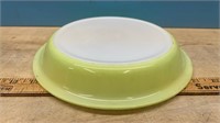 Pyrex Lime Green Pie Plate (9" diam)