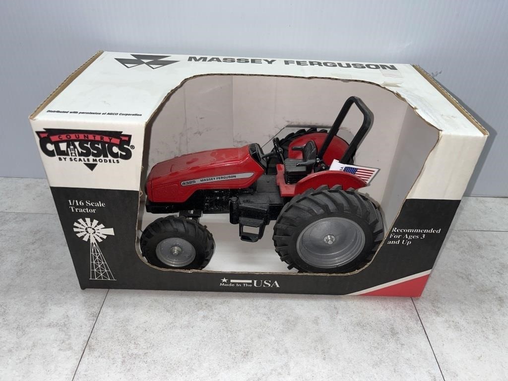 1/16 scale Massey Ferguson 4325 toy tractor