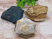 MIXED LOT ROCK STONE LAPIDARY SPECIMEN