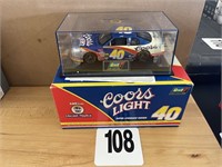 1:24 SCALE COORS 1997 CHEVROLET MONTE CARLO