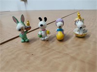 Snoopy Miniature Figurines