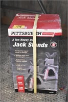 3 TON JACK STAND-(NEW IN BOX)
