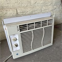 General Electric Window Cooling Unit