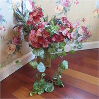 Vase & Flowers
