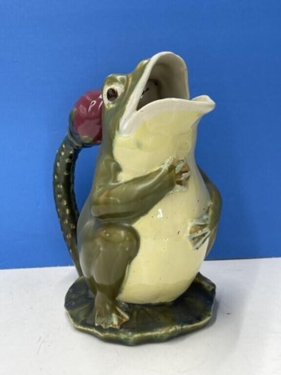 Vintage Majolica Frog Pitcher