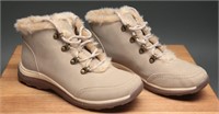 (Like-New) Baretraps Yada Taupe Boots 7M