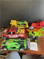 Toy car and truck lot hot wheels CAT