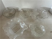 Small bowls, serving trays
