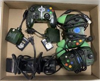 Aftermarket Xbox original corded controllers