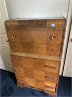 DEPRESSION ERA 5 DRAWER CHEST