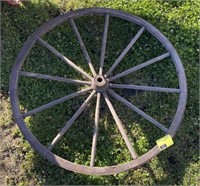 Decorative wood wagon wheel