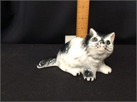 Black & White Porcelain Cat Vintage