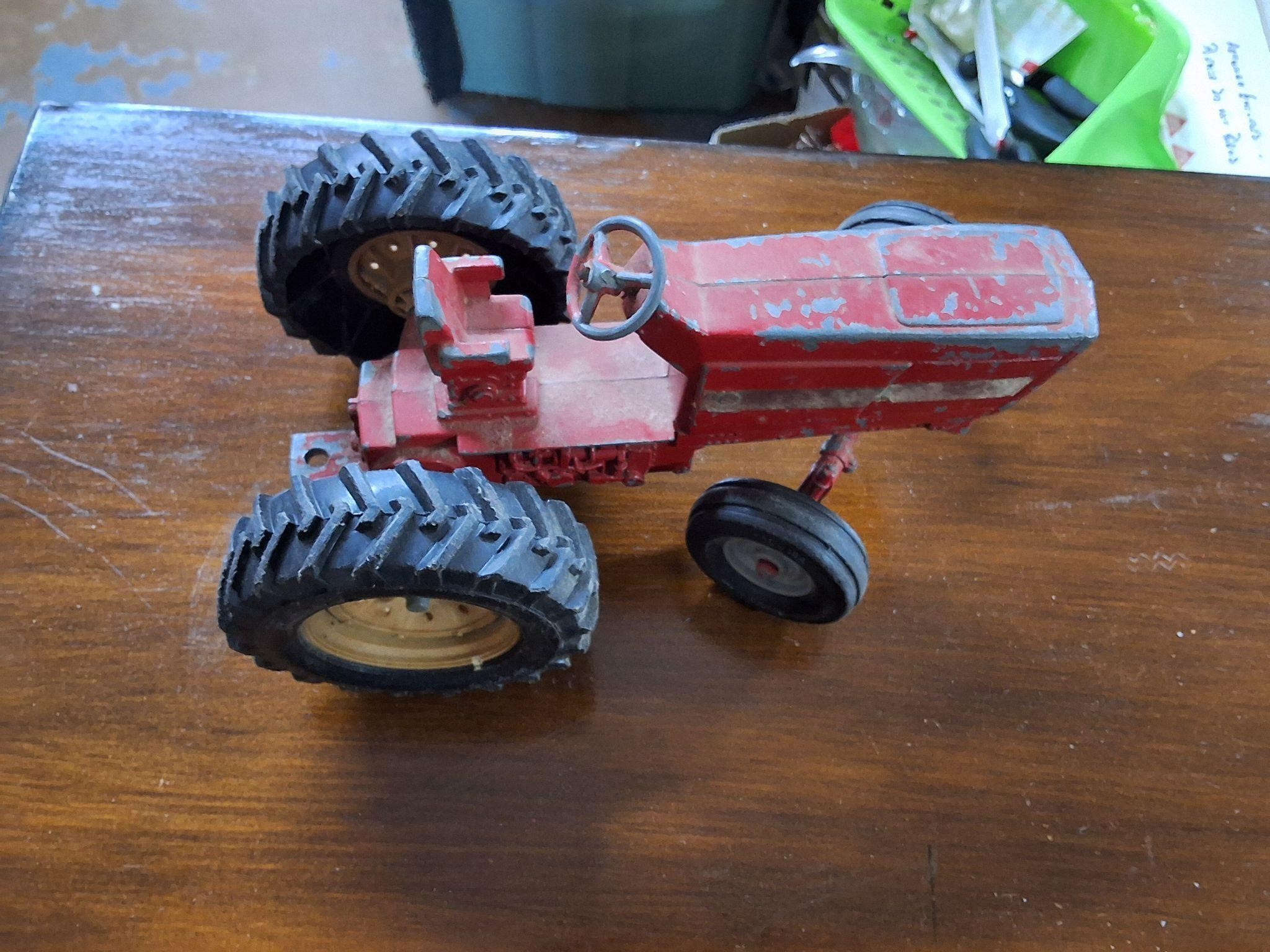 Metal tractor