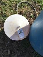 55 GALLON BARREL WITH WATERER