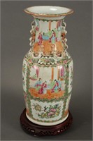 Large Cantonese Qing Dynasty Porcelain Vase,