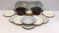 Enamelware lot: (12) small plates, (1) bowl and