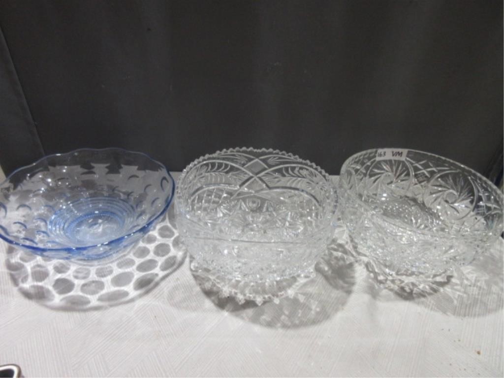 glass / crystal bowls .