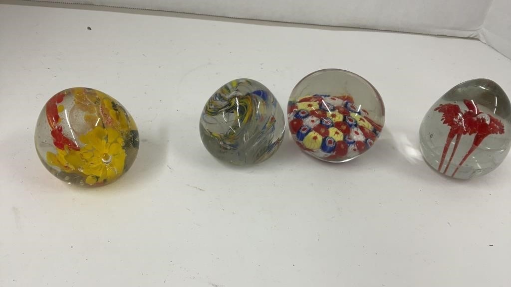 (4) colorful paperweights