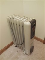 DeLonghi Oil Filled Electric Heater AS-IS