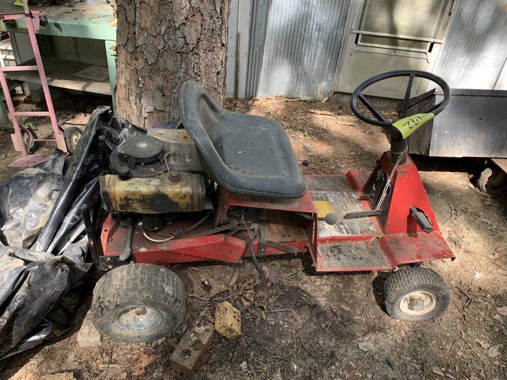 Toro 11-32 Professional Mower (not running)