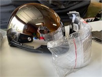 Harley-Davidson mirrored helmet