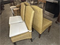 4 wicker dining chairs (4 tms your money)