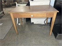 Thomasville table with drawer