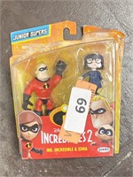 Incredibles mr incredible and Edna