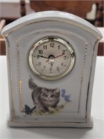 Precious Collectible Cat Clock