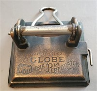 Globe Columbia hole punch