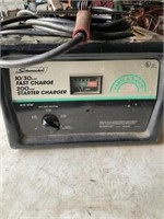 SCHUMACHER 10/30AMP FAST CHARGE - 200AMP