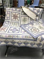 Choice on 4 (215-218): patchwork quilts