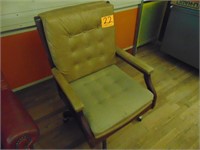 Vintage/Antique Leather Executive Chair