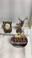 Picture frame, decorative deer plate, deer
