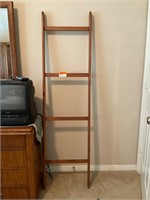 Wooden Ladder Display Unit